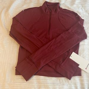 Lululemon cropped half zip